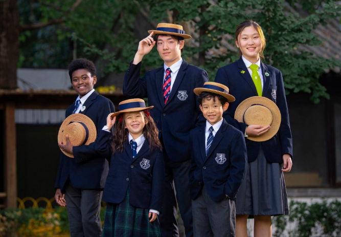 哈罗北京(2至18岁)(图1) 哈罗北京(2至18岁)(图1)